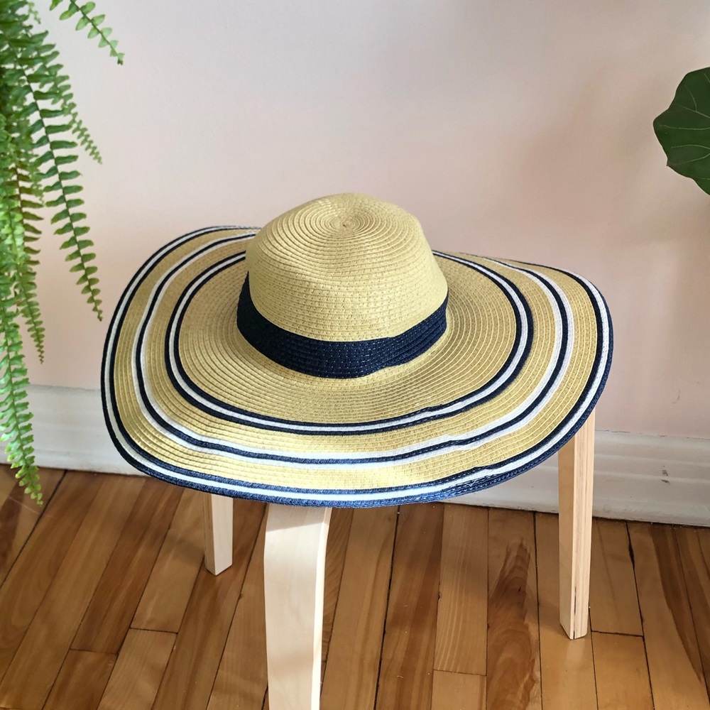 Floppy Straw Beach Hat